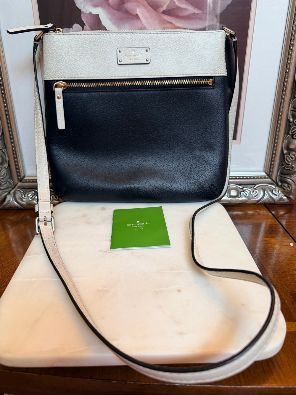 Kate Spade Grove Street Rima Leather Crossbody in Black & Cement w/Gold-Tone - Picture 5 of 16